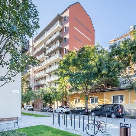 Balcony - Easy Parking - Comfy Апартаменты *