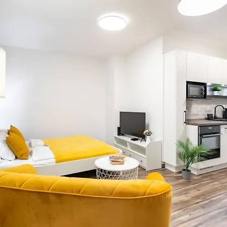 Balcony - Easy Parking - Comfy Budapest