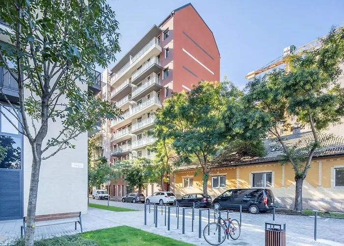 Balcony - Easy Parking - Comfy Appartement *